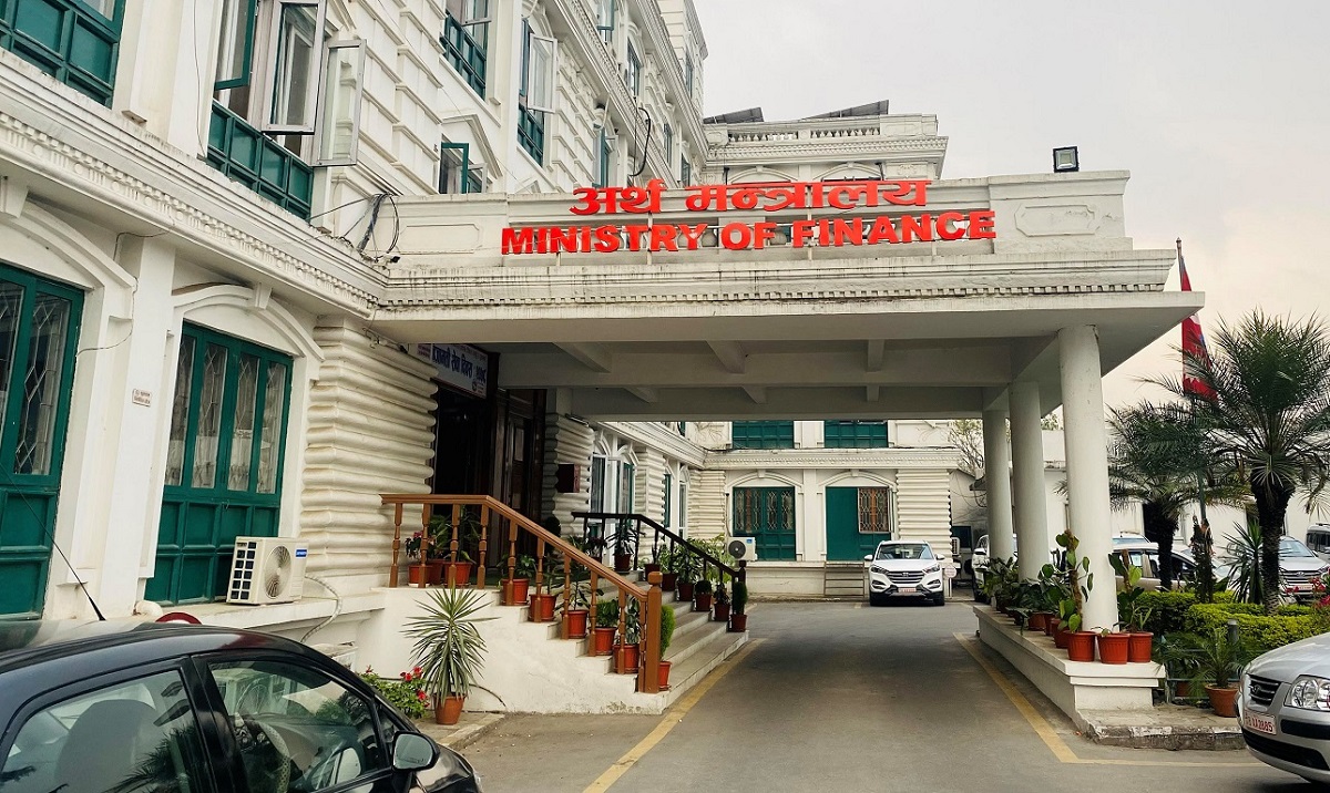 एक वर्षमा अर्थतन्त्रको शिथिलता अन्त्य गर्न कति सक्षम भयो सरकार ?