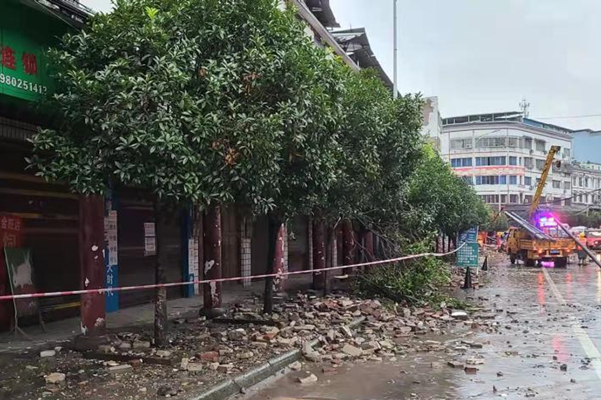 चीनको सिचुवानमा भूकम्पका कारण दुईको मृत्यु, दर्जनौं घाइते