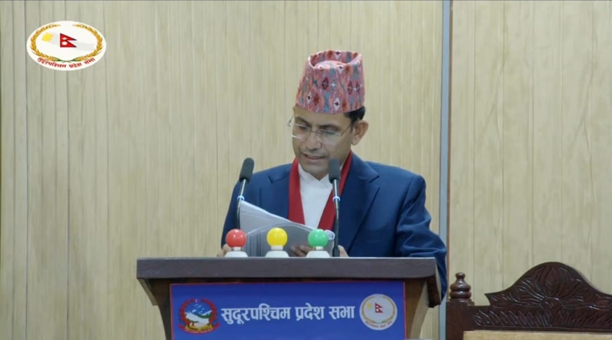 सुदूरपश्चिम प्रदेश सभामा आर्थिक मामिला मन्त्री मल्लले प्रस्तुत गरे ३७ अर्ब ७० करोड ४९ लाख ६७ हजारको बजेट 