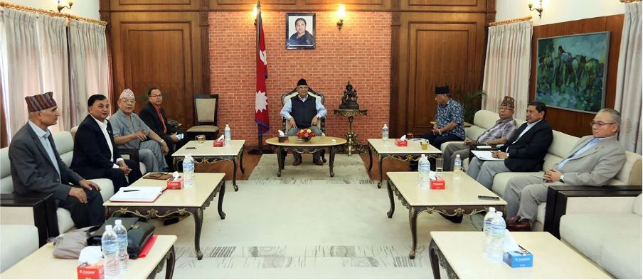 नेकपा केन्द्रीय निकायमा नेतृत्वको टुंगो, अनुशासन आयोगमा बोहरा