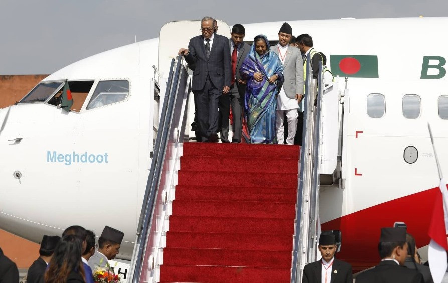 चार दिने भ्रमणका लागि बंगलादेशका राष्ट्रपति हमिद काठमाडौंमा