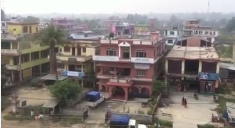 प्रहरीले सिमराका होटेलबाट ९ जोडीलाई  पक्राउ गर्‍यो