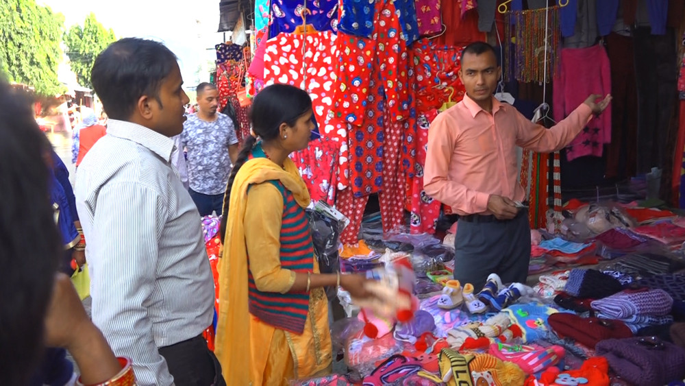 भारतीय ग्राहकले चलेको नेपाली बजार
