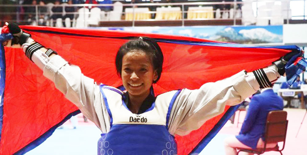 काजलले दिलाइन् स्वर्ण