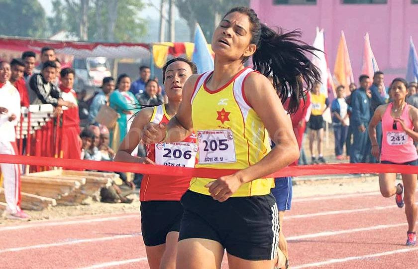 ऋणले थिचिएपछि साग छाडेर कतार भासिनेको भित्री कथा