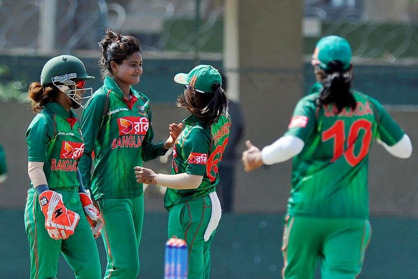 महिला क्रिकेटमा बंगलादेशद्वारा श्रीलंकासामु ९२ रनको लक्ष्य प्रस्तुत