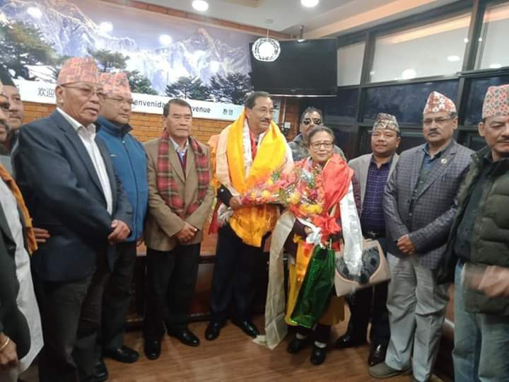 राप्रपा अध्यक्ष थापा स्वेदश फिर्ता