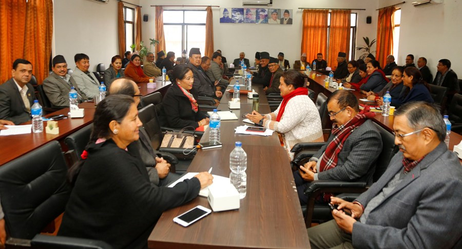 सिटौलालाई फकाउँदै देउवा, केन्द्रीय समिति बैठक अनिश्‍चित