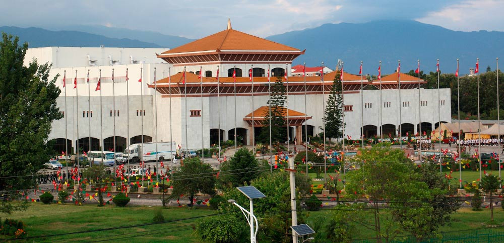 सांसदको शपथअघि सर्वदलीय बैठक