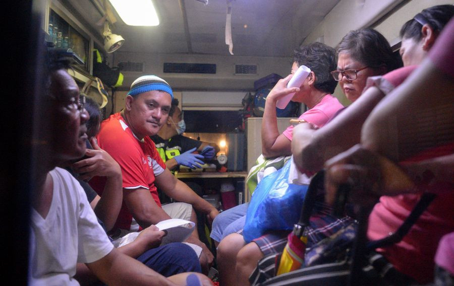 नरिवलको रक्सी खाँदा आठजनाको मृत्यु, सयौं अस्पताल भर्ना