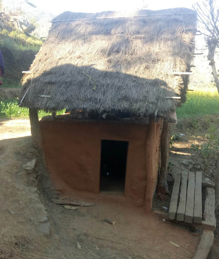 सरकारले नै छाउगोठ भत्काउने, छाउ बस्नेलाई पनि कारबाही गरिने