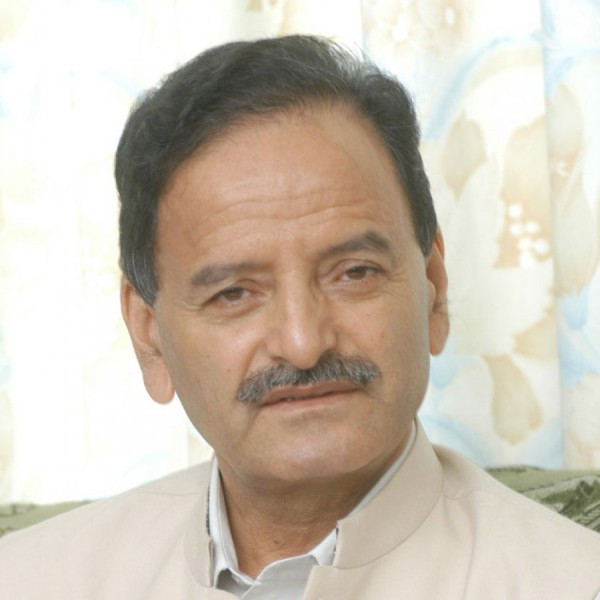 ‘देउवासँग कुनै संवाद हुँदैन, पौडेल पनि अतिवादी’
