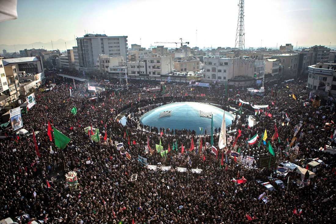सुलेमानीको अन्त्येष्टि सभामा भागदौड, ३५ को मृत्यु