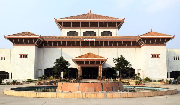 कांग्रेसको अवरोधबीच सभामुख सापकोटाले बोलाए संसद बैठक