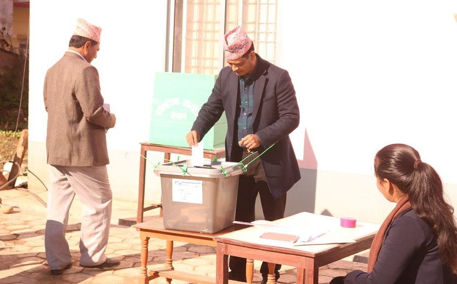 राष्ट्रिय सभा निर्वाचनः कर्णालीमा तीनजनाले भोट हालेनन्