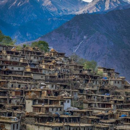 हुम्लामा रुघाखोकीले गाउँ नै थलियो