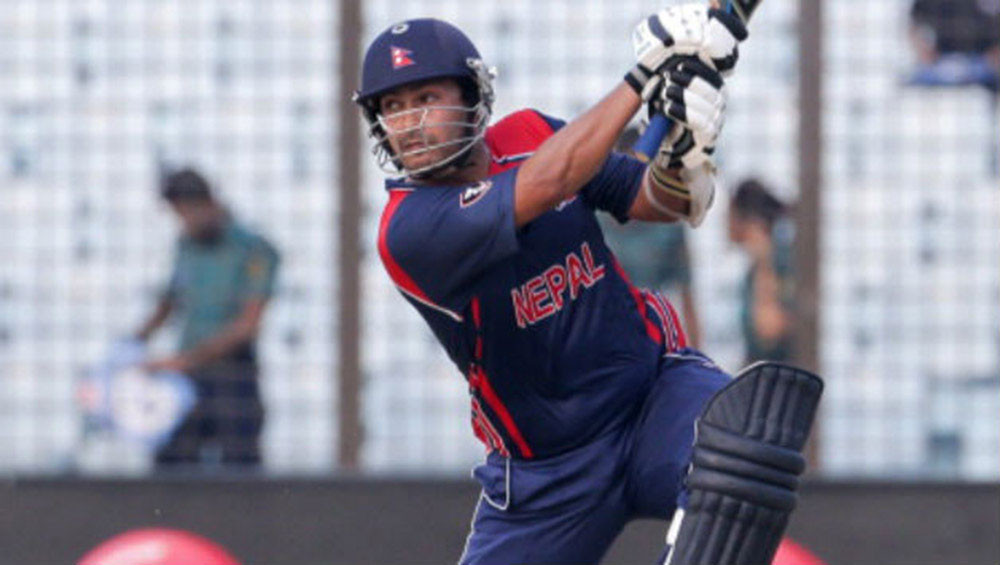 शरदको स्थानमा आएका सुवास ३ रनमा आउट