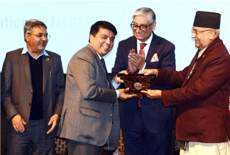 एसियन लिडरसिप अवार्डबाट ढकाल सम्मानित