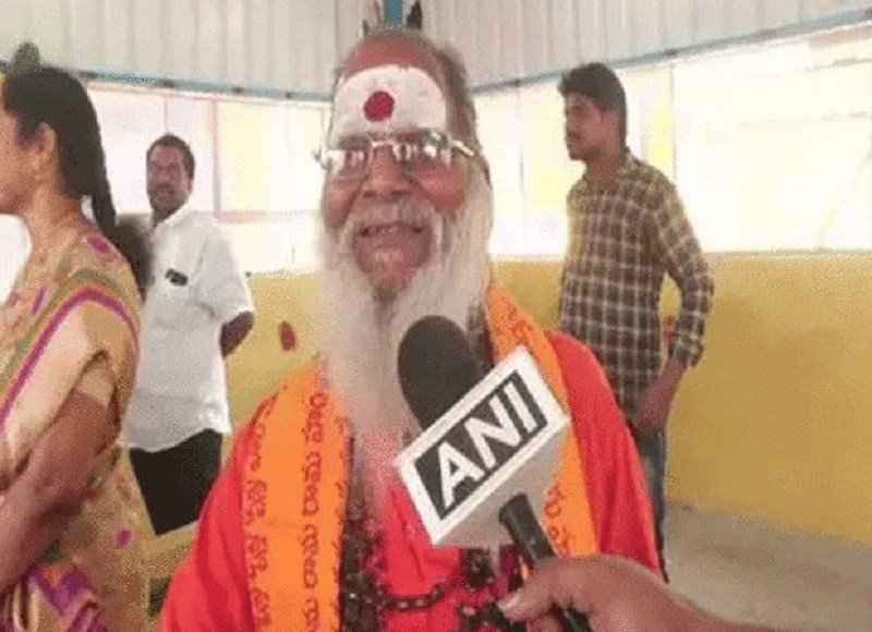 भिख मागेर मन्दिरलाई ७ लाख दान