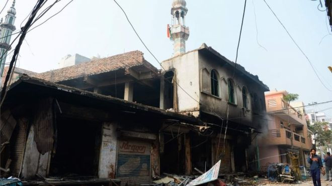 दिल्लीमा मर्नेको संख्या २० पुग्यो, सेना परिचालन गर्न मुख्यमन्त्री केजरीवालको माग