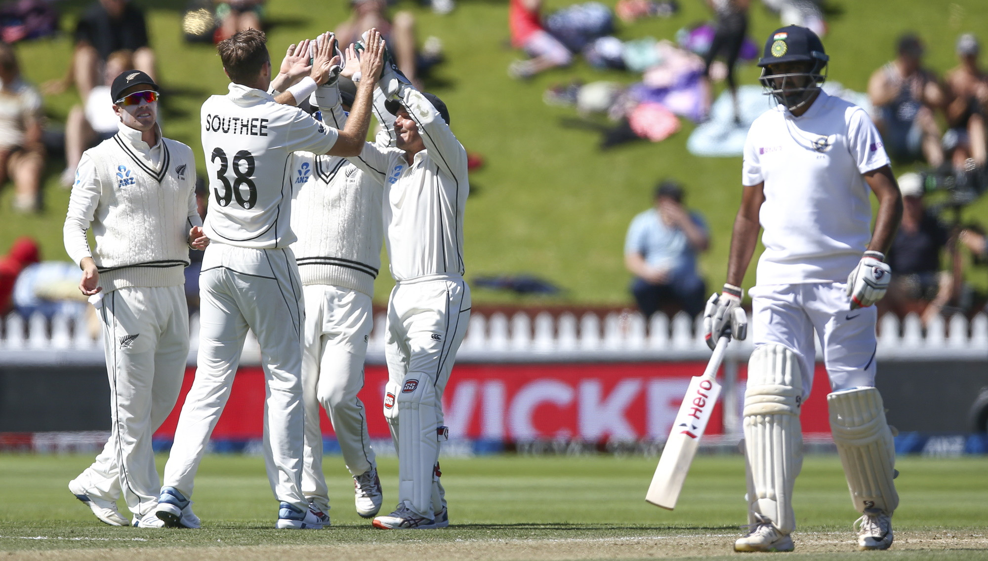 न्युजिल्यान्डद्वारा भारतविरुद्धको टेस्ट शृंखला क्लिन स्विप