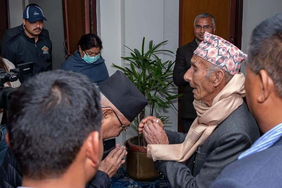 सबै सपना अलपत्र पारेर म अलप हुन्नः प्रम ओली (भिडियो)