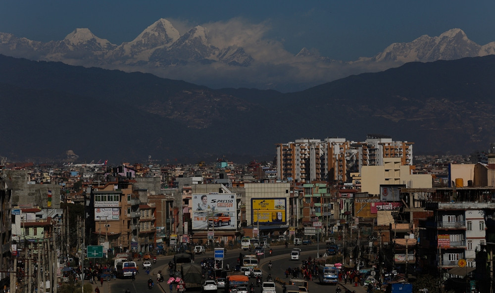 नयाँ वर्ष : चुनौतीपूर्ण अवसरको संघार