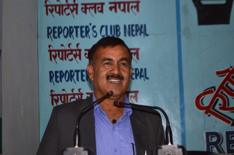'कोरोनाविरुद्ध अग्रमोर्चामा खटिनेको मनोबल उच्च बनाऊ'