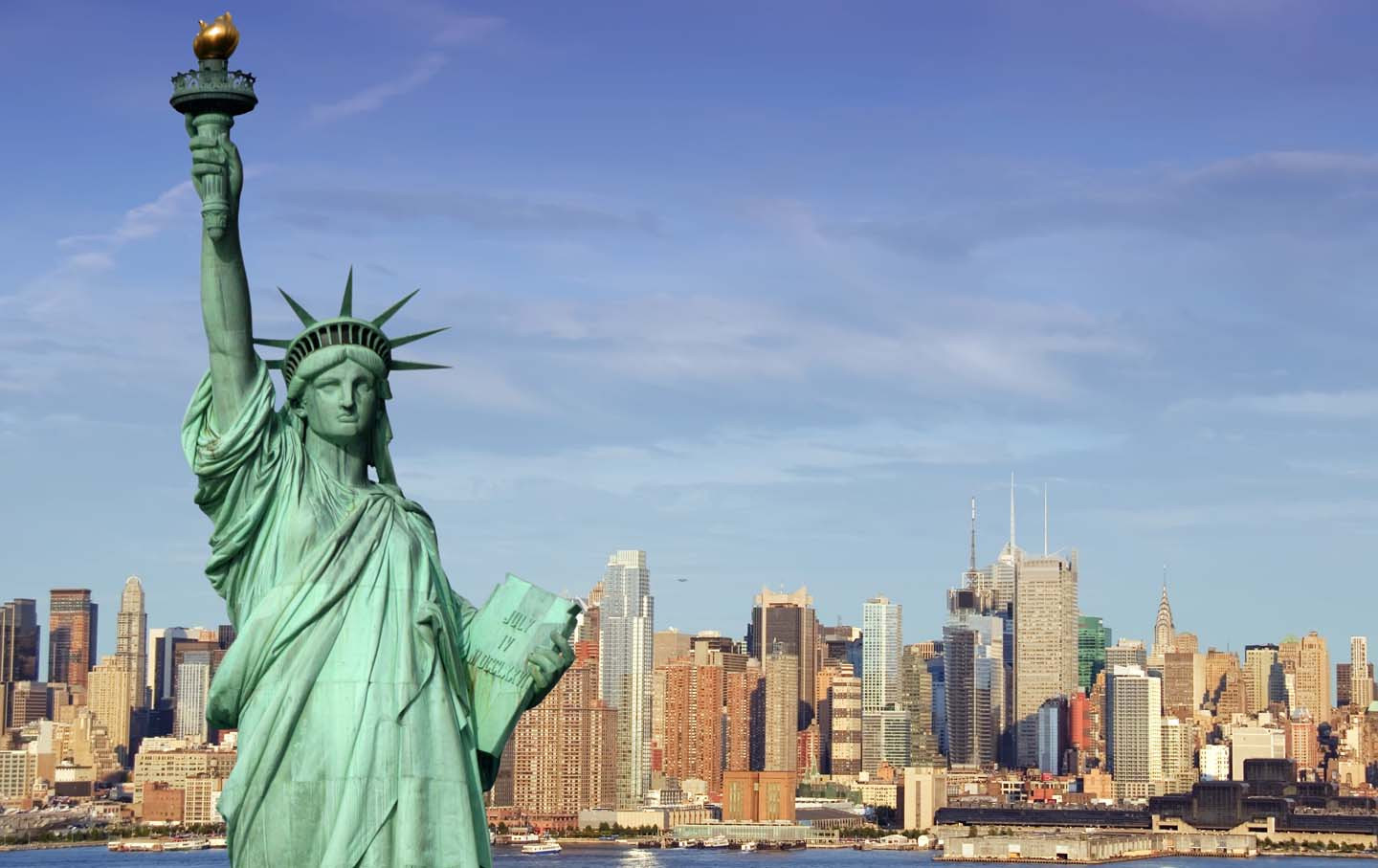 अमेरिकामा ग्रिनकार्ड र अस्थायी भिसा प्रक्रिया स्थगित