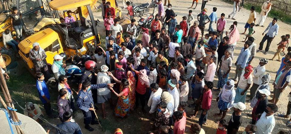 राहतमा ढिलाइ हुँदा पर्सामा झडप