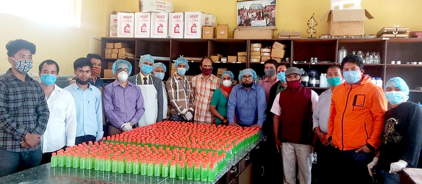 मध्यपश्चिमाञ्चल विश्वविद्यालयमा सेनिटाइजर उत्पादन सुरु