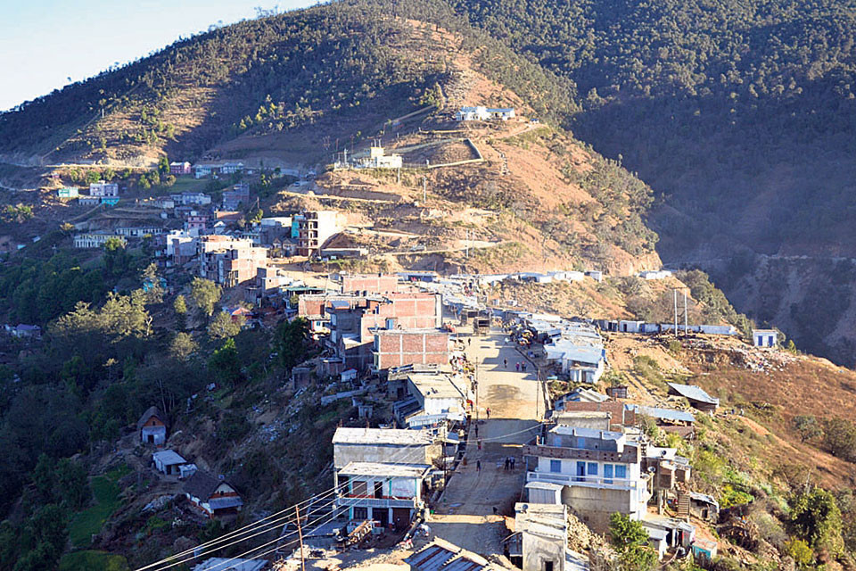 राेल्पामा गाउँ फर्कनेकाे संख्या बढेपछि संक्रमणकाे त्रास