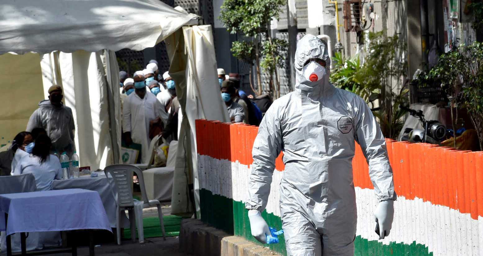 भारत : कोरोनाबाट २४ घण्टामा ४०० को मृत्यु, १८ हजार संक्रमित थपिए