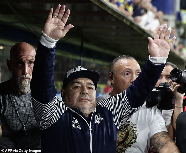 म्याराडोनालाई फेरि ईश्वरीय वरदान !