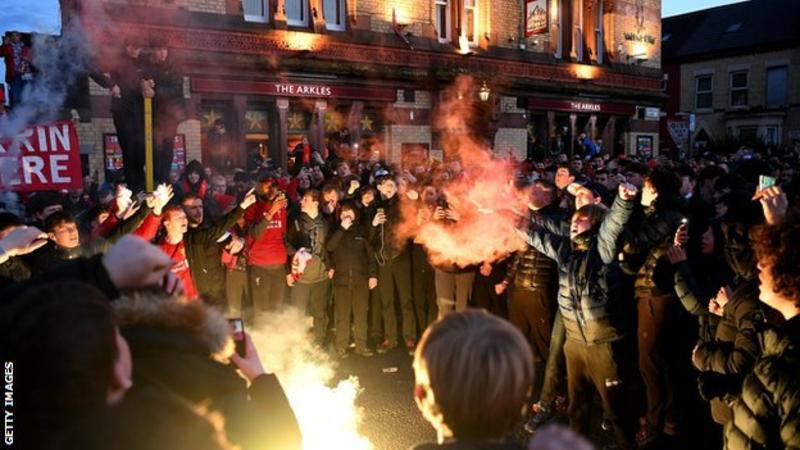 मेयरको टाउको दुखाइ बन्नसक्छ लिभरपुलको विजयोत्सव