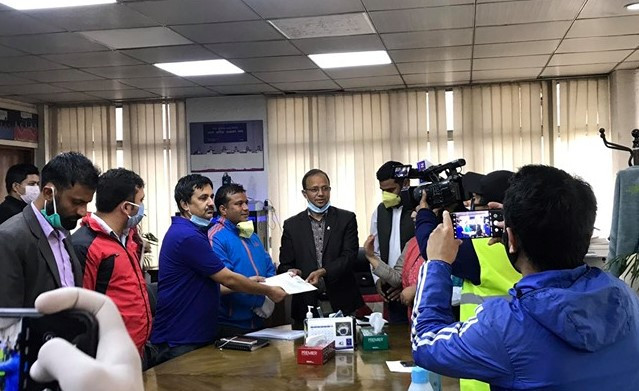 विद्यार्थीलाई इन्टरनेट निःशुल्क उपलब्ध गराउन नेविसंघकाे माग