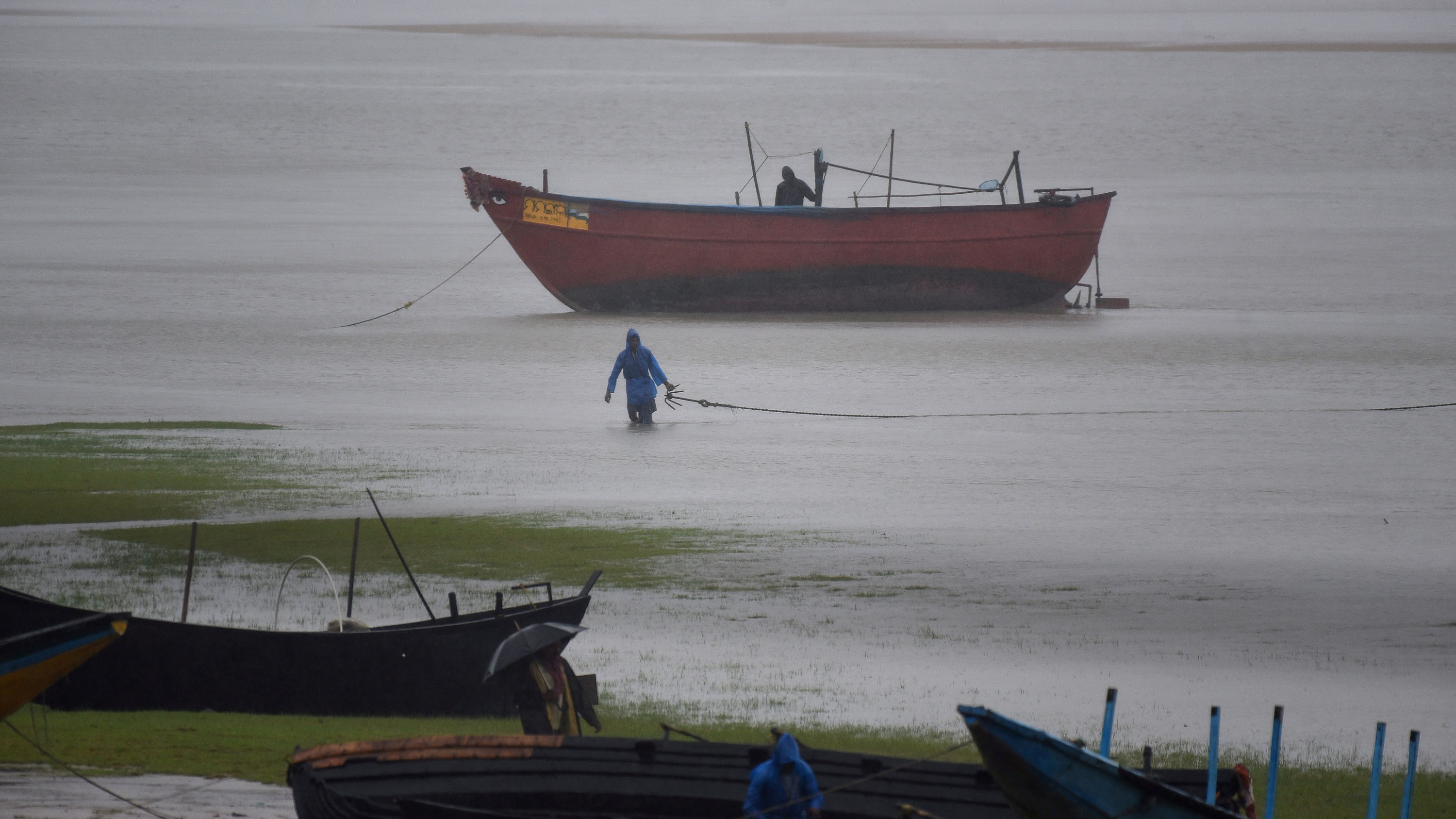 अम्फान आँधी २० वर्षयताकै विनाशकारी