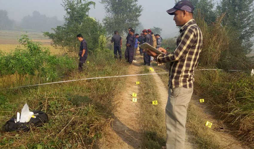 महोत्तरीमा प्रहरी र लागुऔषध कारोबारीबीच भिडन्त, एक जनाको मृत्यु, चार प्रहरी गम्भीर घाइते