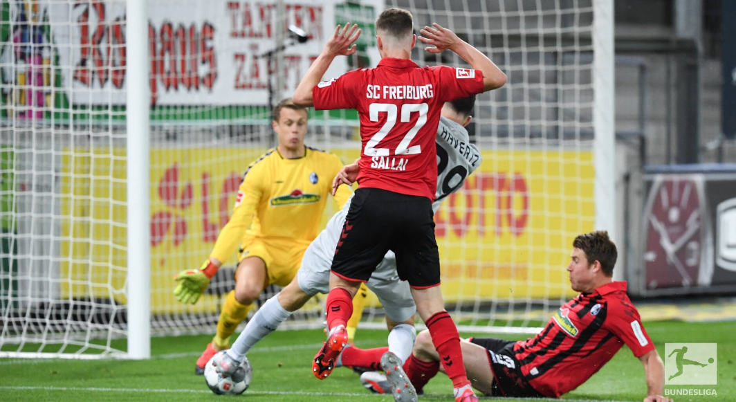 जितसँगै लिवरकुसन तेस्रो स्थानमा