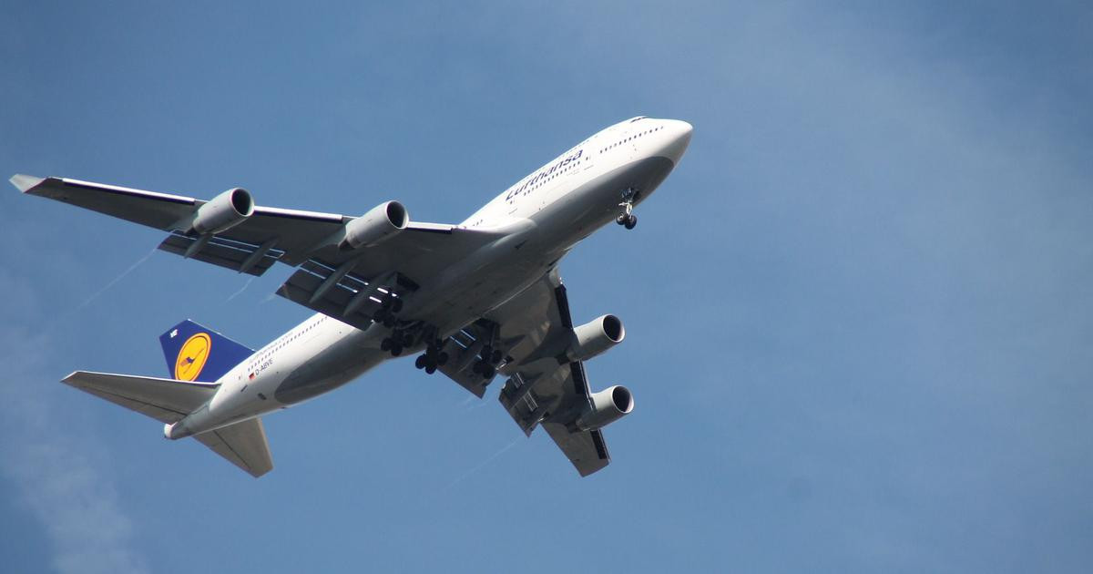 पैदल घर फर्केका श्रमिकलाई विमानबाट ल्याउँदै भारत