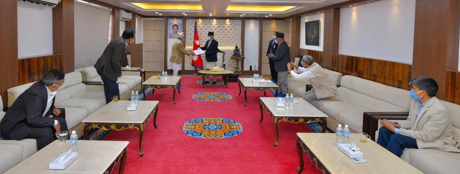कोरोना महामारी नियन्त्रण गर्न कांग्रेसले प्रधानमन्त्रीलाई बुझायो ध्यानाकर्षणपत्र