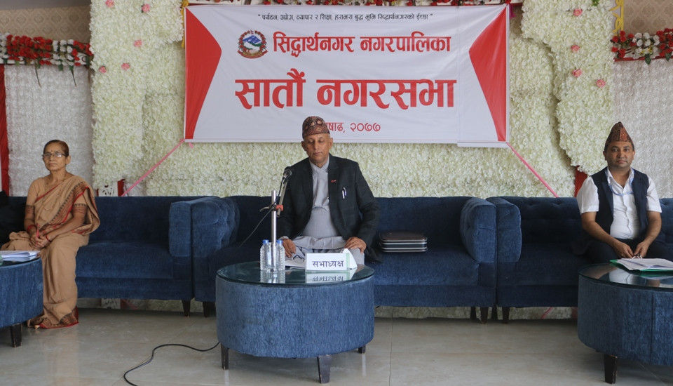 सिद्धार्थनगरको नीति : दशगजामा शान्तिद्वार, नगरका भवनमा बौद्ध रङ