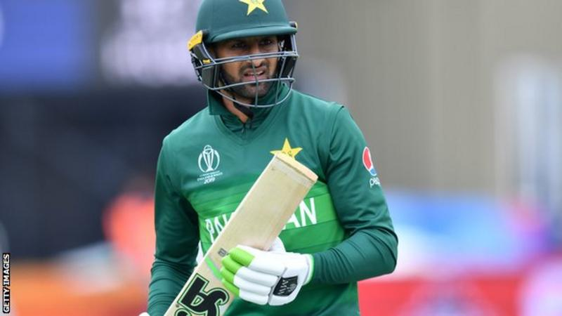 इङ्ल्याण्ड भ्रमणमा जाने पाकिस्तानी टोलीमा शोएब पनि