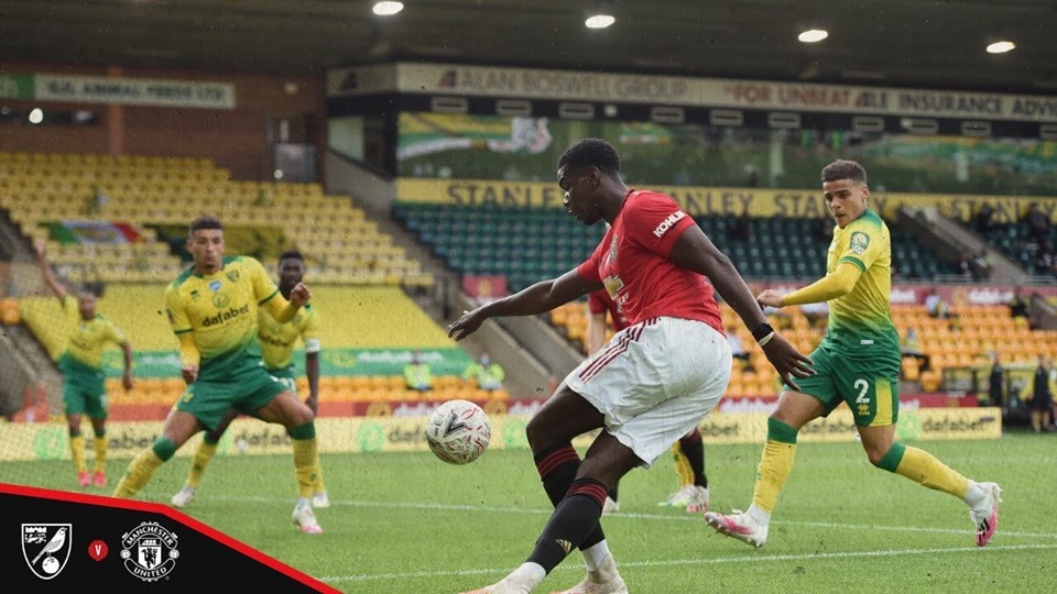 म्यानचेस्टर युनाइटेड एफए कपको सेमीफाइनलमा