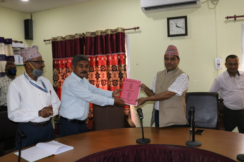 प्रदेश १ : स्थानीय पाठ्यक्रमलाई एकरुपता दिइँदै