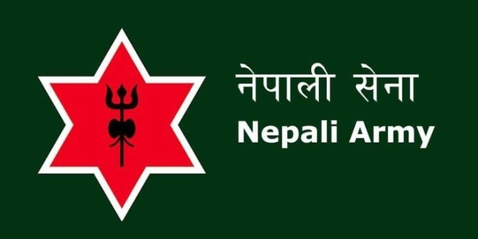 बाढीमा फसेका दुई जनाको सेनाद्वारा सकुशल उद्धार