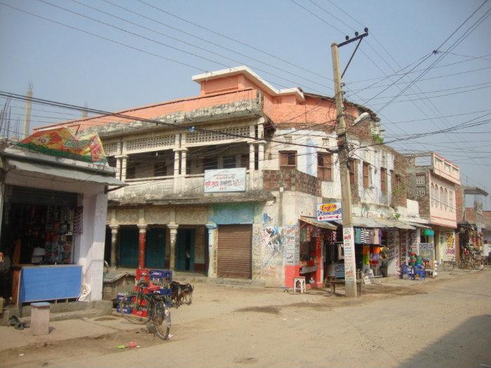 समुदायस्तरमा कारोना महामारी फैलिन थालेपछि जलेश्वरमा पाँच दिनका लागि निषेधाज्ञा
