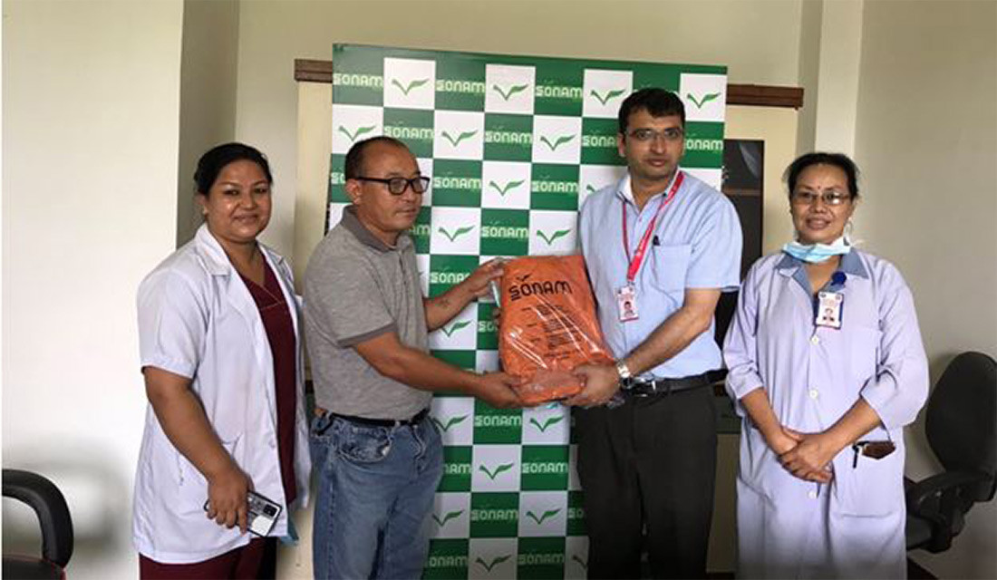 नेपाली ब्रान्ड सोनमद्वारा गंगालाल अस्पताललाई पीपीई सहयोग