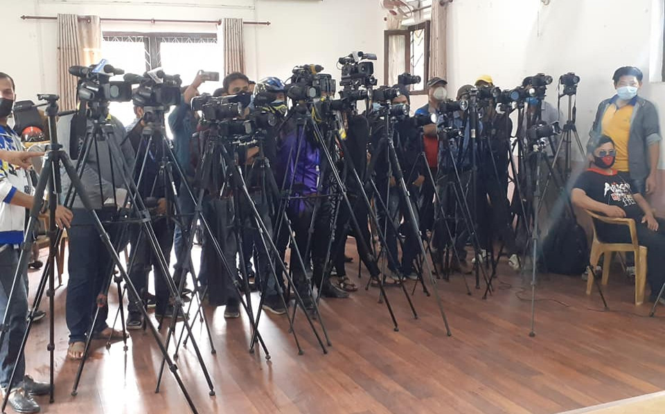 पीडितमाथि पीडा थप्दै युट्युबर