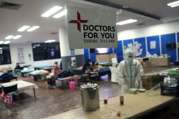 भारतमा कोरोनाबाट १९६ जना डाक्टरको मृत्यु